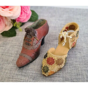 Vintage 1999 Nostalgia Popular Imports Antique Style Womens Boot Shoes Set‎ Of 2